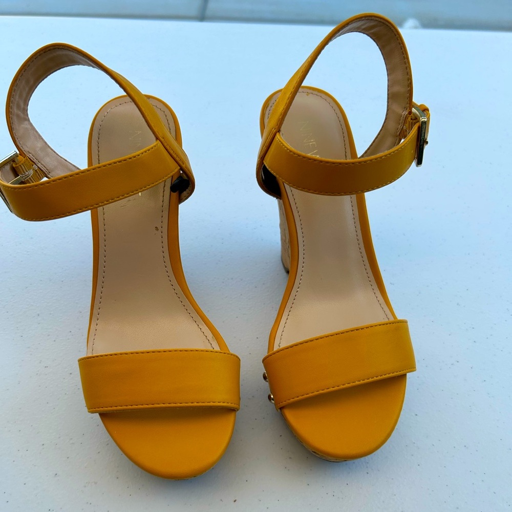 Nine West Wedge sandals. Size: 6 Color: Yellow